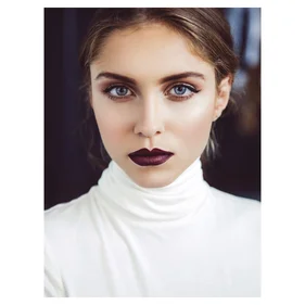 Model: Barbora Bakosova / Exit MM