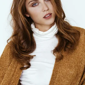 Model: Barbora Bakosova / Exit MM